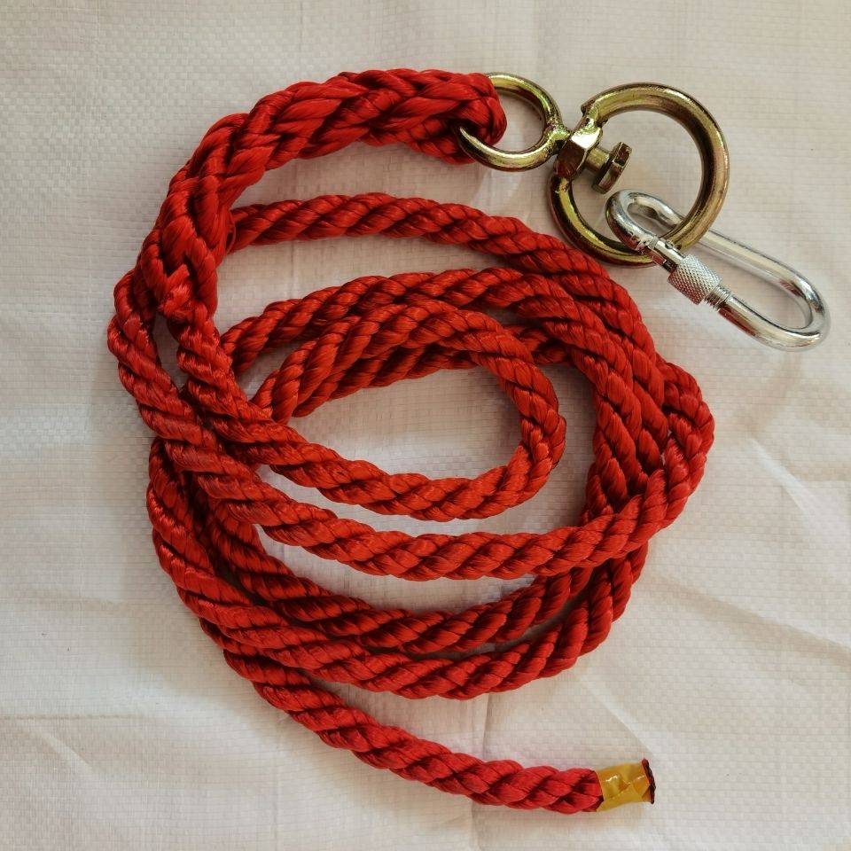 Red two-metre hook and spin